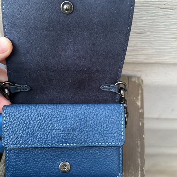 Coach RARE like new Horse and Carriage wallet on chain - Picture 6 of 13